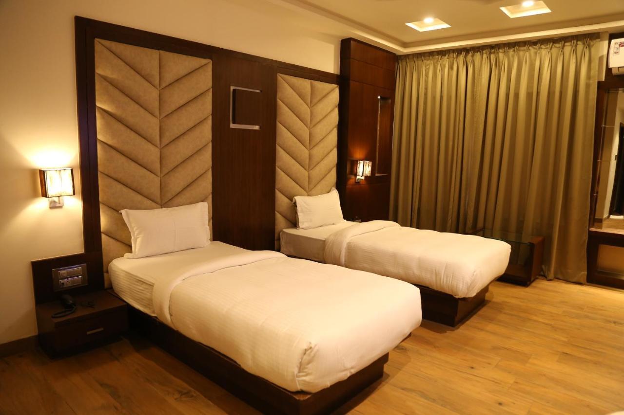 Hotel Prince Viraj Jabalpur Exterior photo